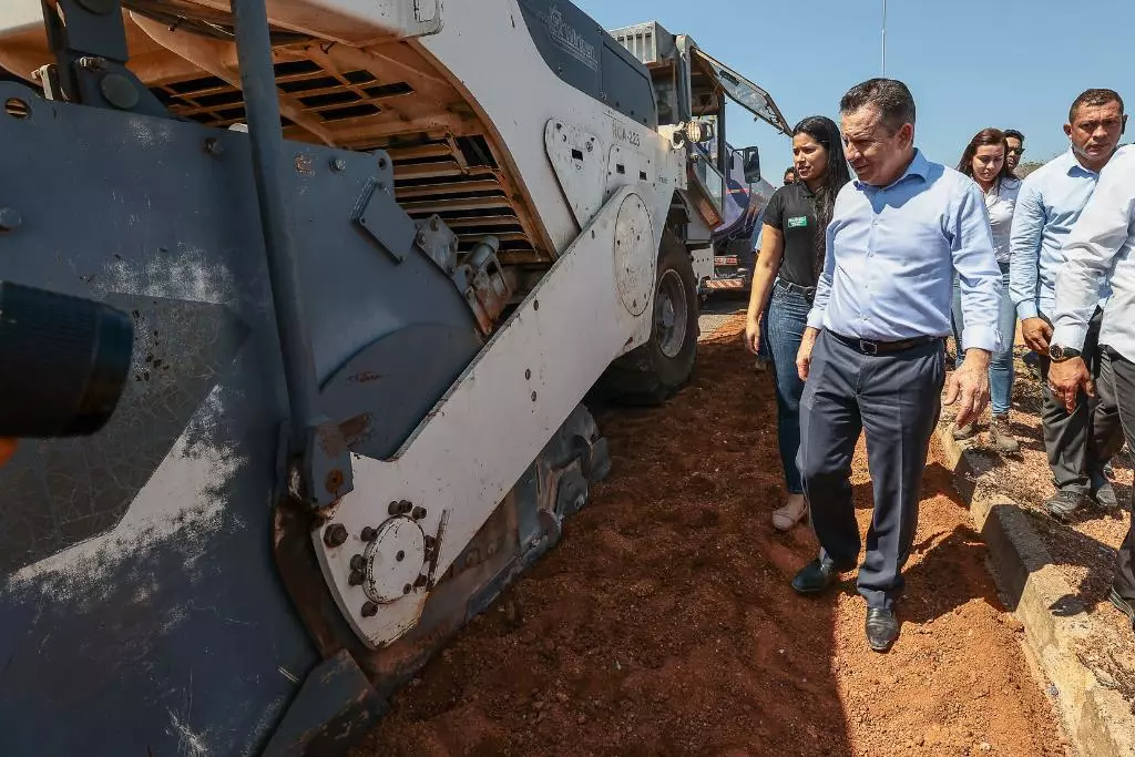 Governador: “Até o final do ano, vamos completar 3.500 km de asfalto novo entregue”